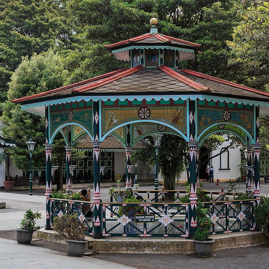 Pagoda in the palace court