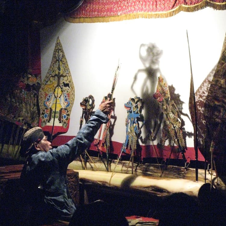 Wayang Kulit puppeteer